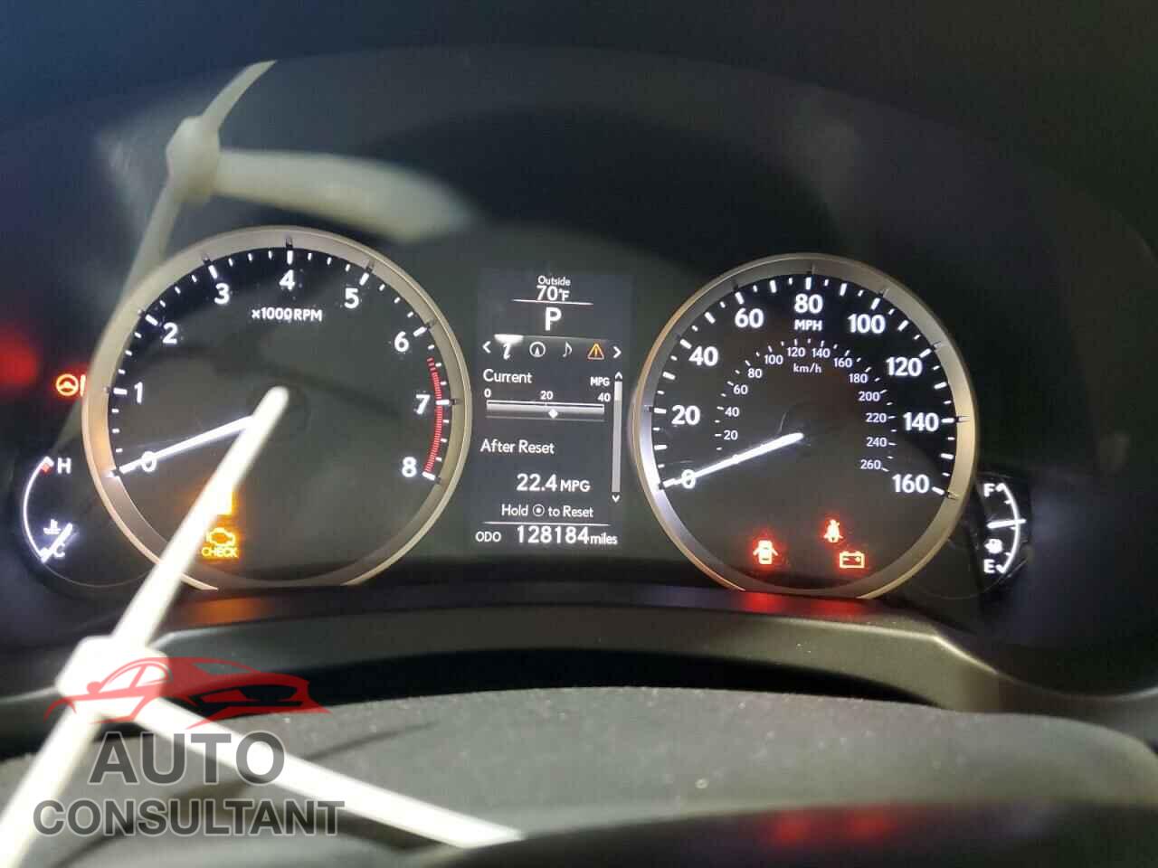 LEXUS IS 2015 - JTHCF1D20F5027903