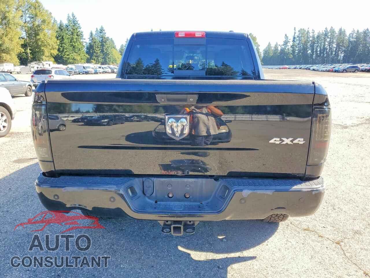DODGE RAM 1500 2012 - 1C6RD7MT2CS338329