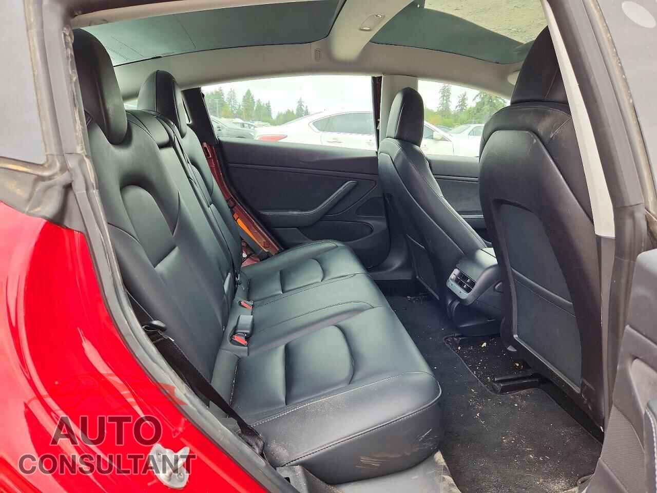 TESLA MODEL 3 2019 - 5YJ3E1EA2KF314467