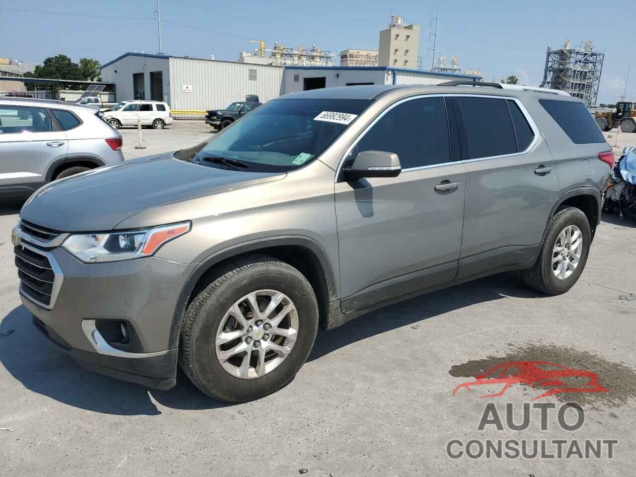 CHEVROLET TRAVERSE 2018 - 1GNERGKW4JJ104483