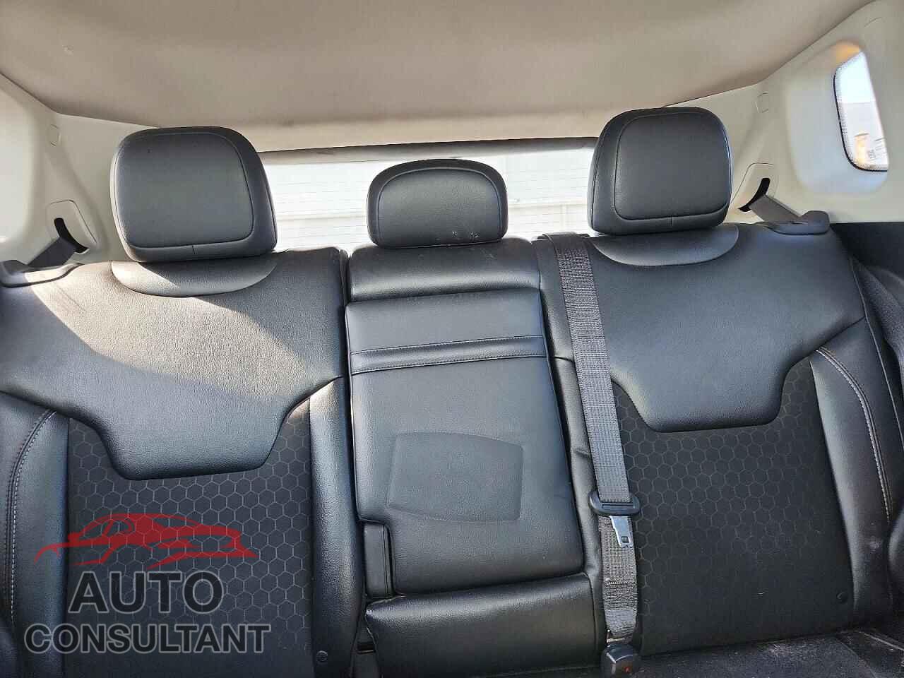 JEEP COMPASS 2018 - 3C4NJDBB0JT401996