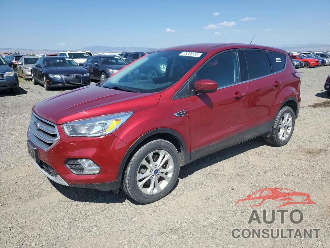 FORD ESCAPE 2017 - 1FMCU9G92HUC27507