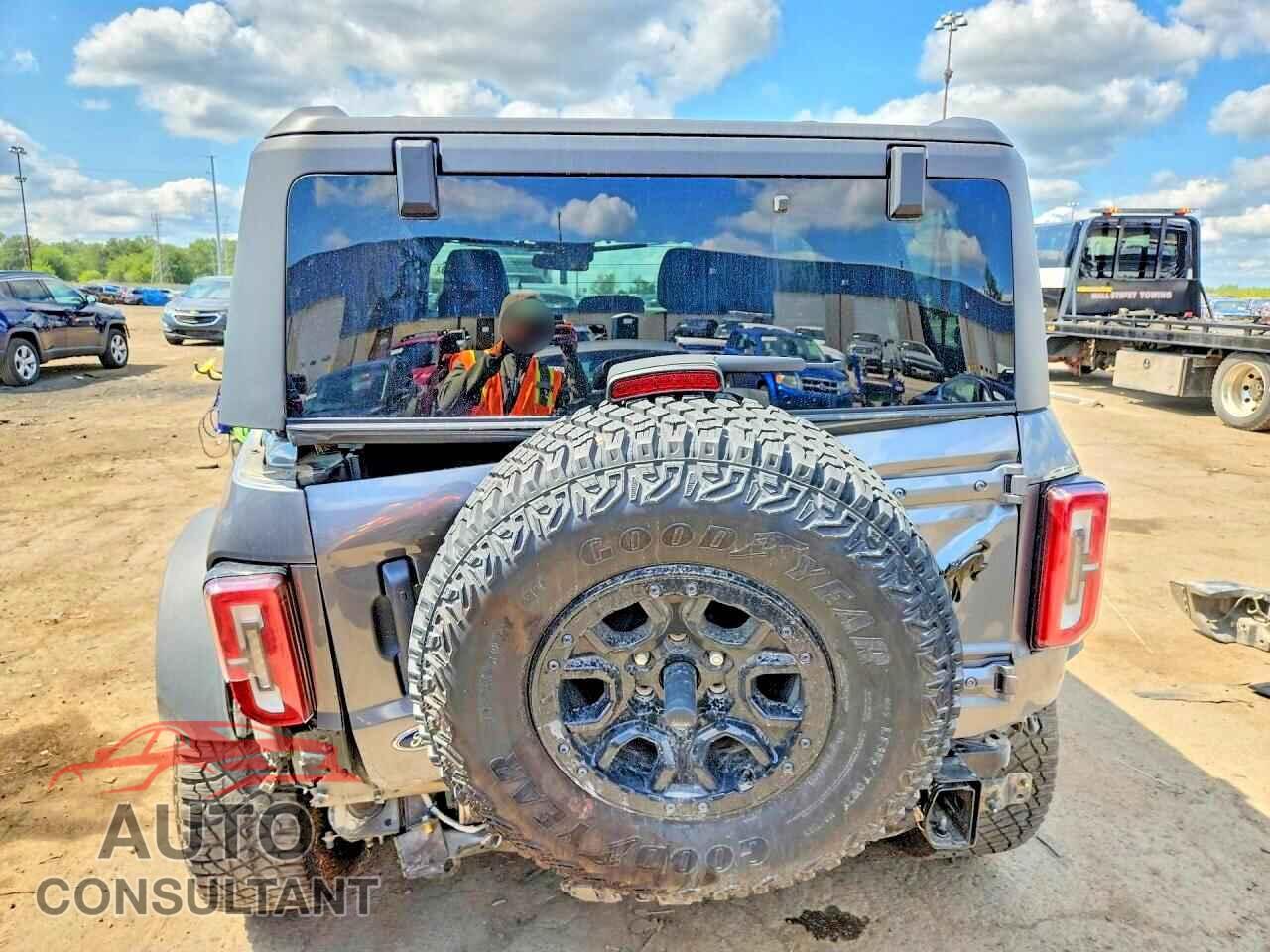 FORD BRONCO 2023 - 1FMEE5DP0PLB89345