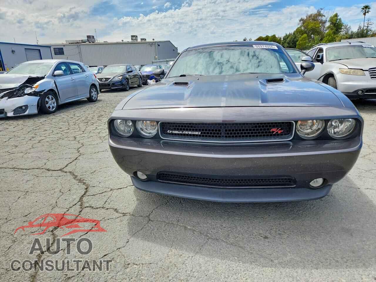 DODGE CHALLENGER 2013 - 2C3CDYBT9DH609049
