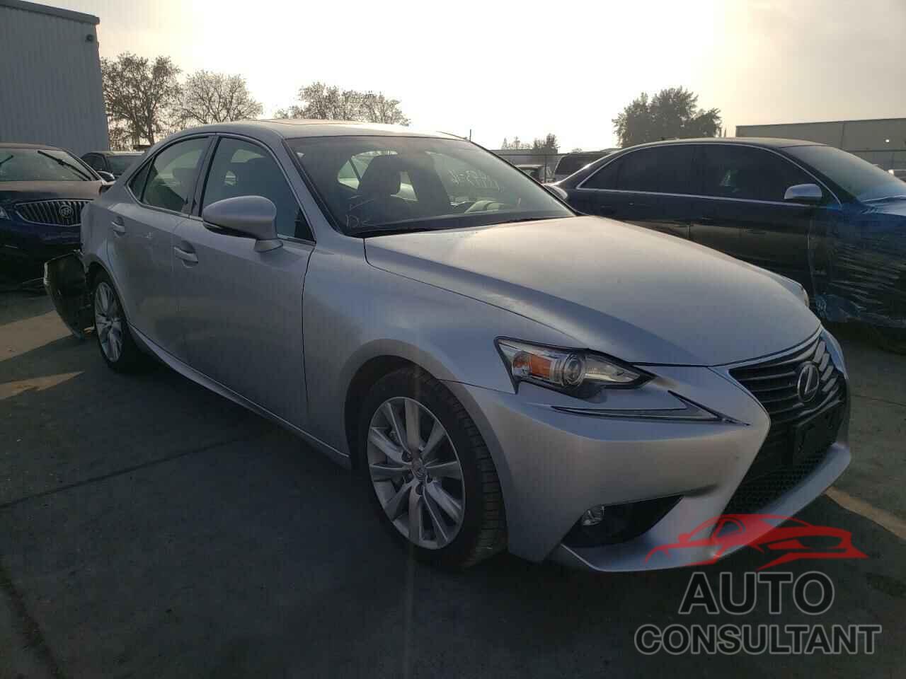 LEXUS IS 2016 - JTHBA1D21G5018963