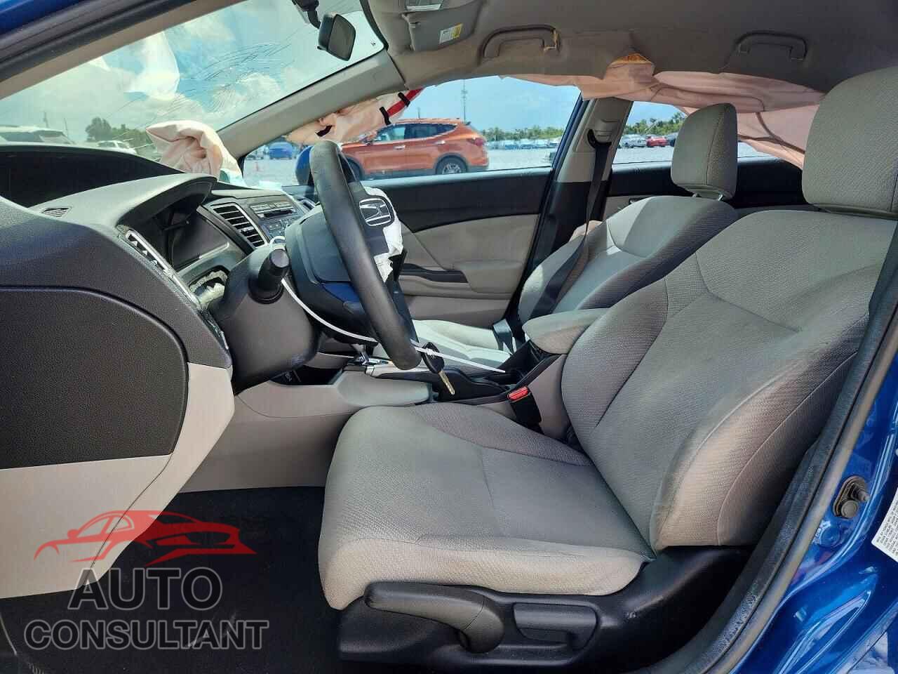 HONDA CIVIC 2013 - 19XFB2F57DE040754