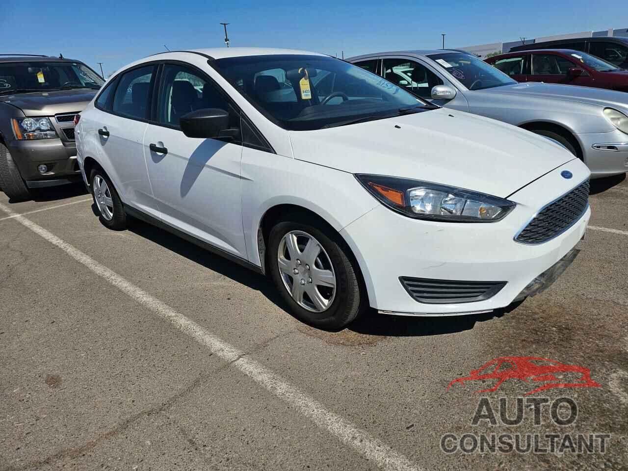 FORD FOCUS 2018 - 1FADP3E26JL238952