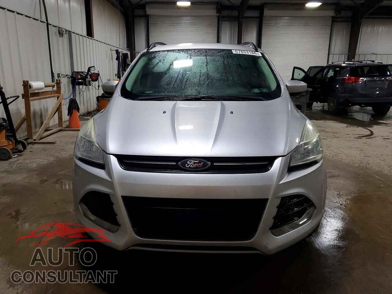 FORD ESCAPE 2016 - 1FMCU9G92GUA82094
