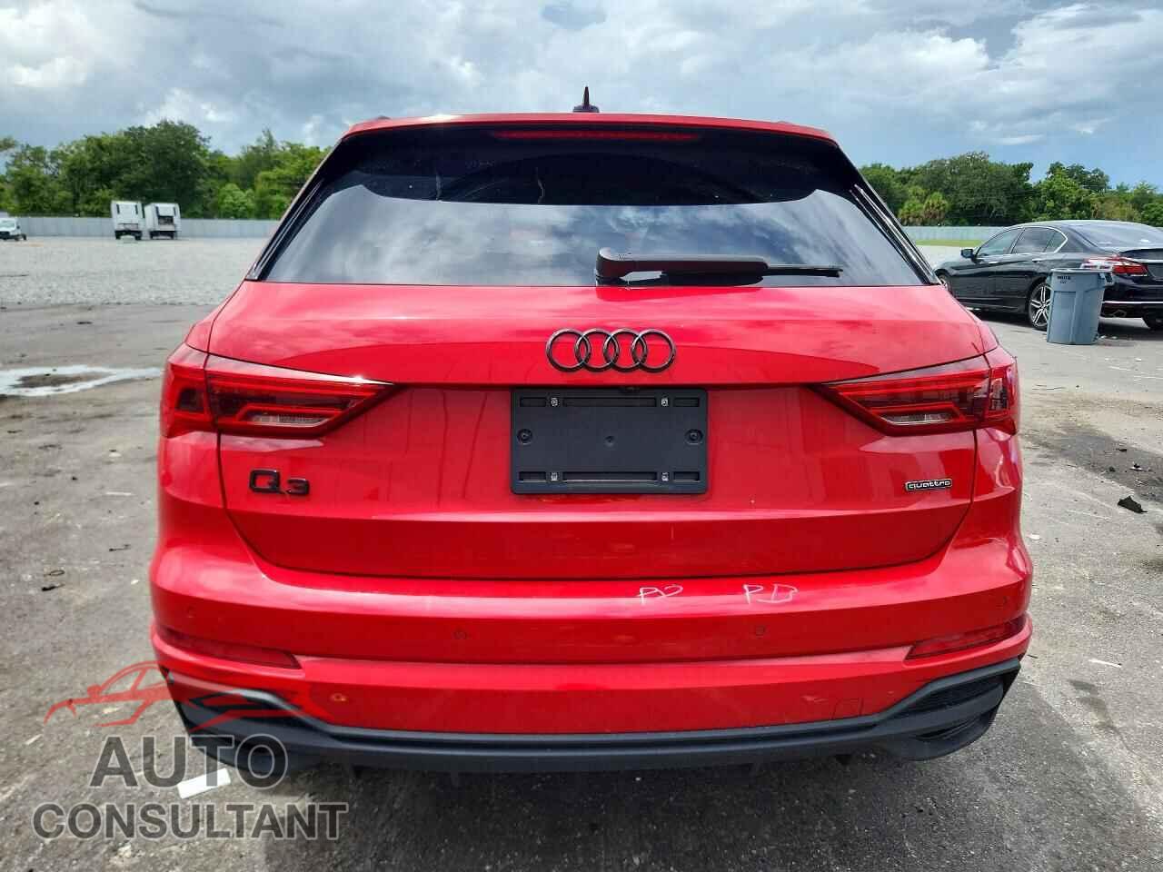 AUDI Q3 2024 - WA1EECF37R1108076