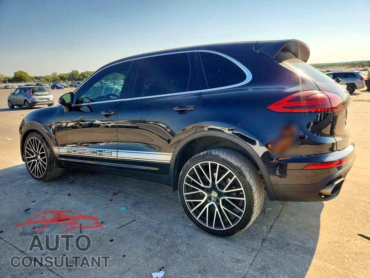 PORSCHE CAYENNE 2016 - WP1AA2A22GLA02336