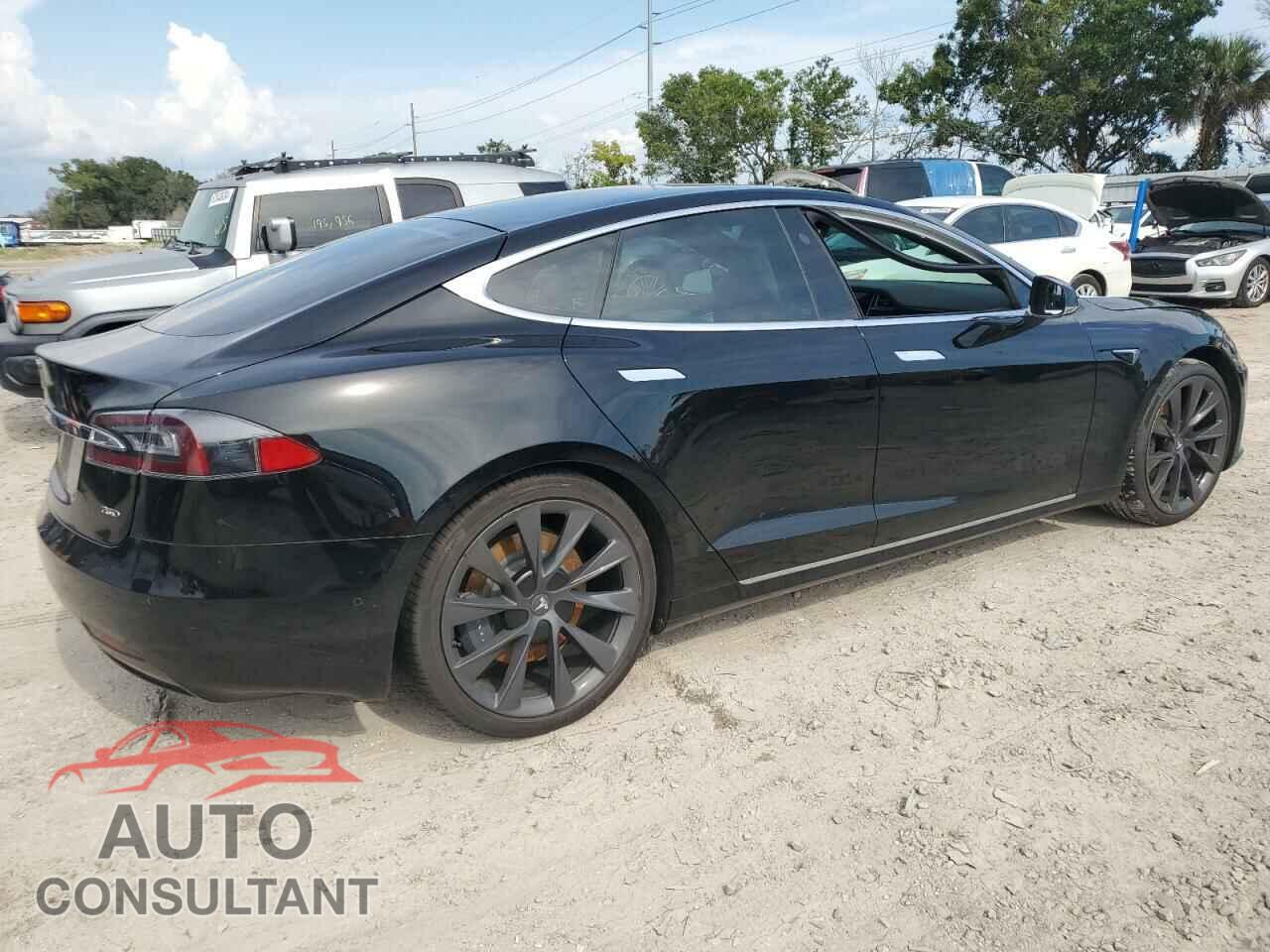 TESLA MODEL S 2018 - 5YJSA1E27JF256919