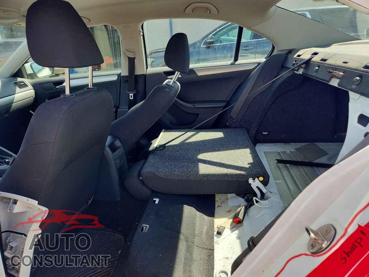 VOLKSWAGEN JETTA 2017 - 3VW2B7AJ1HM314166