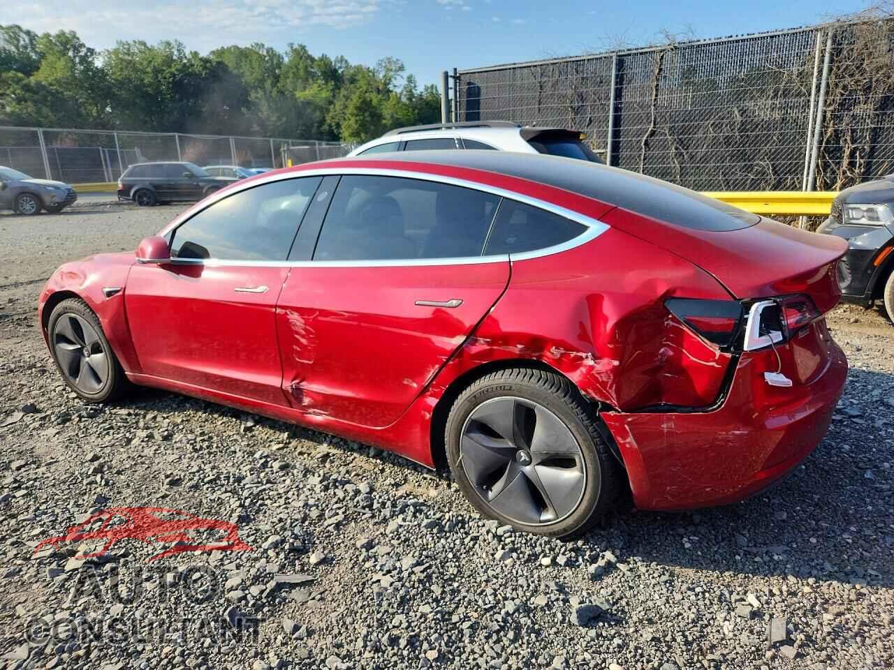 TESLA MODEL 3 2018 - 5YJ3E1EA6JF153894