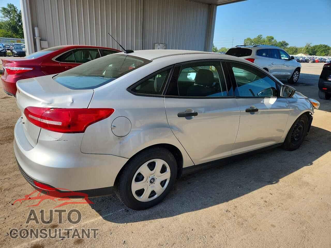 FORD FOCUS 2017 - 1FADP3E22HL243009