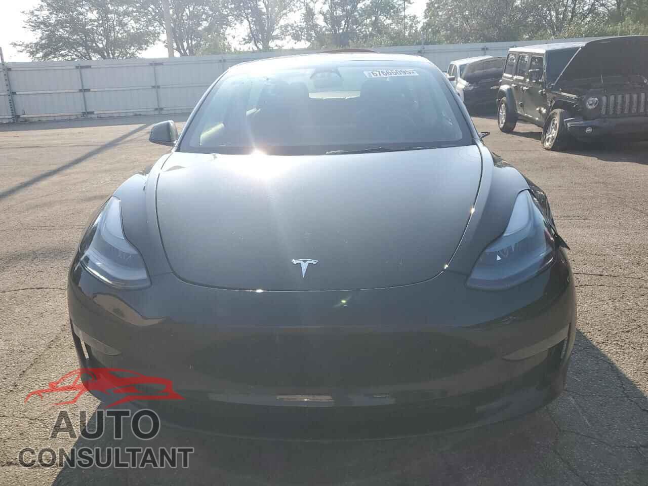 TESLA MODEL 3 2023 - 5YJ3E1EA3PF518802