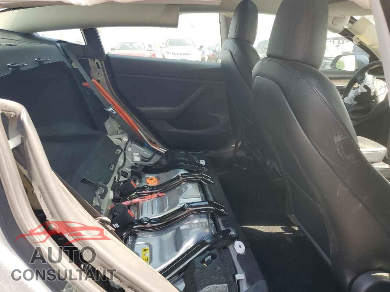 TESLA MODEL 3 2022 - 5YJ3E1EA9NF373407