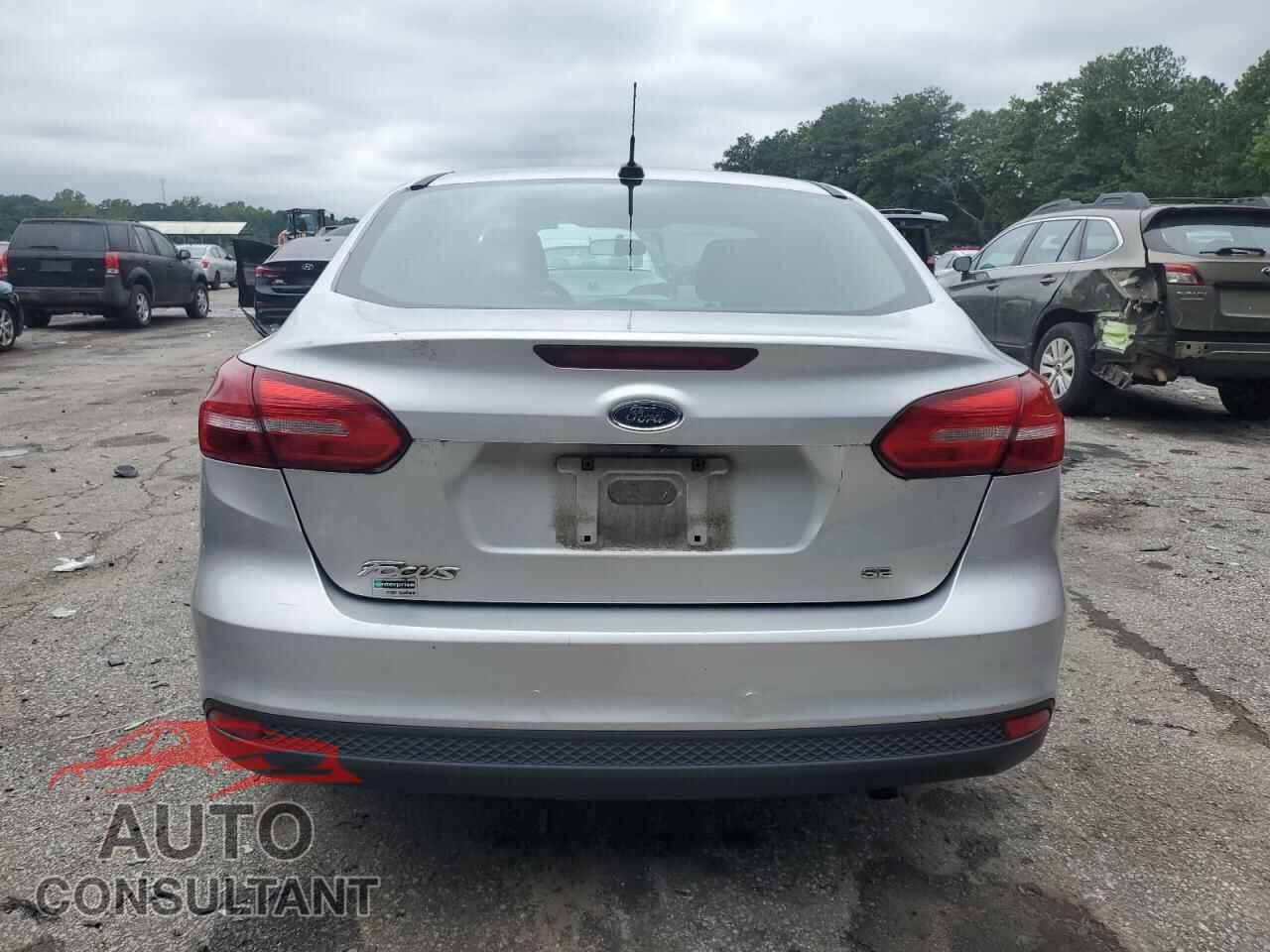 FORD FOCUS 2017 - 1FADP3F23HL286370