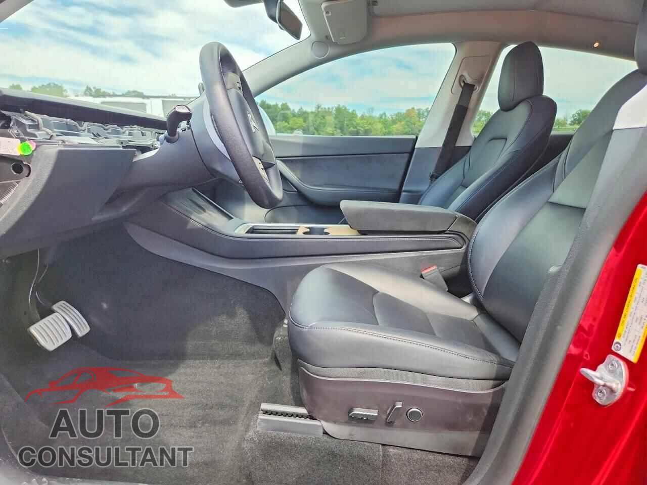 TESLA MODEL Y 2022 - 7SAYGDEF0NF466865