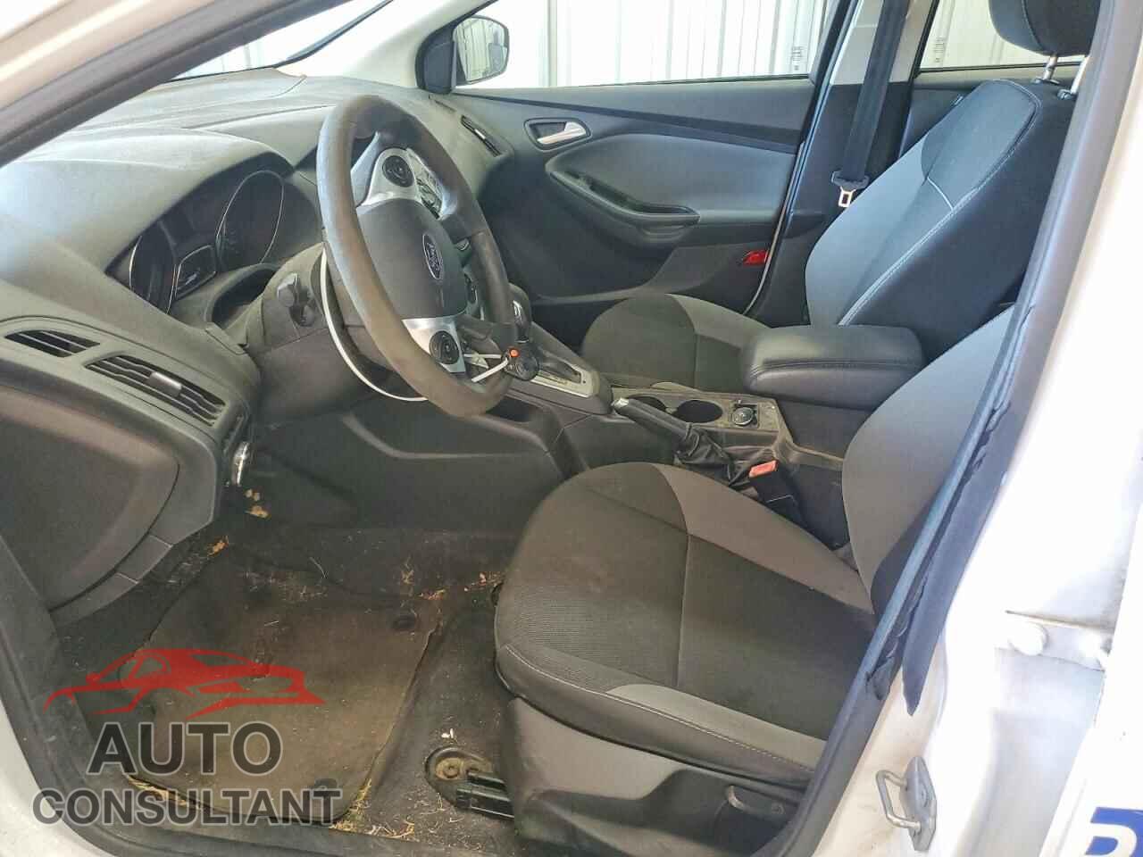 FORD FOCUS 2013 - 1FADP3K21DL305403