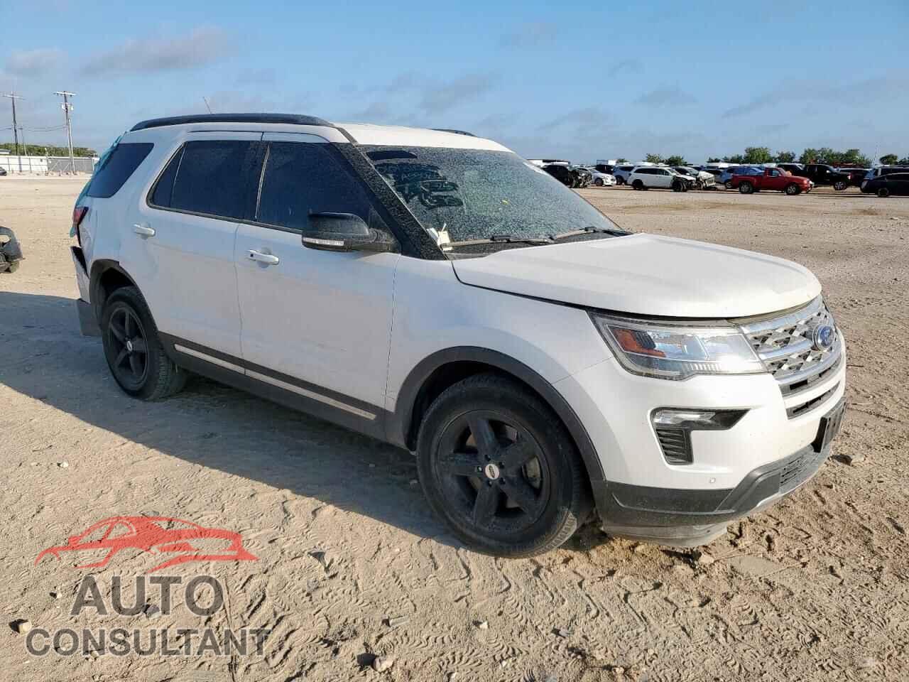 FORD EXPLORER 2018 - 1FM5K7D89JGA55026