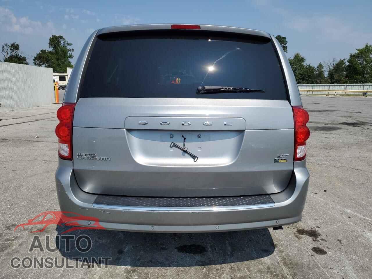 DODGE CARAVAN 2015 - 2C4RDGCG4FR631457