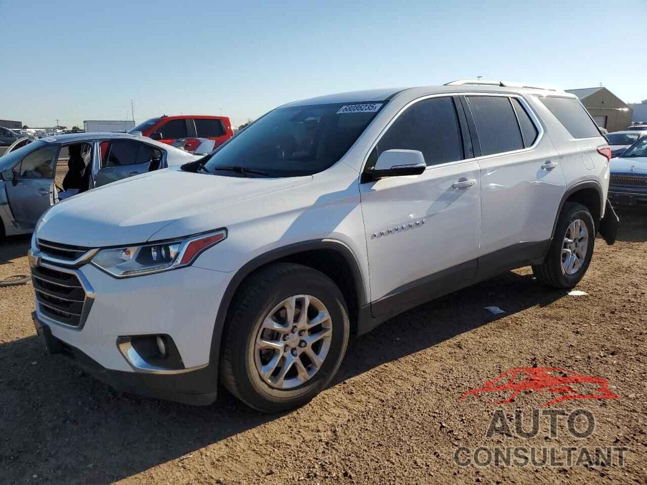 CHEVROLET TRAVERSE 2018 - 1GNERGKW0JJ188236