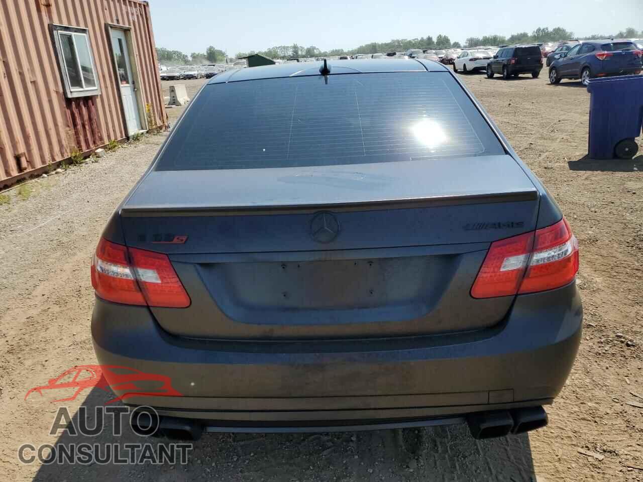 MERCEDES-BENZ E-CLASS 2010 - WDDHF7HB4AA116092
