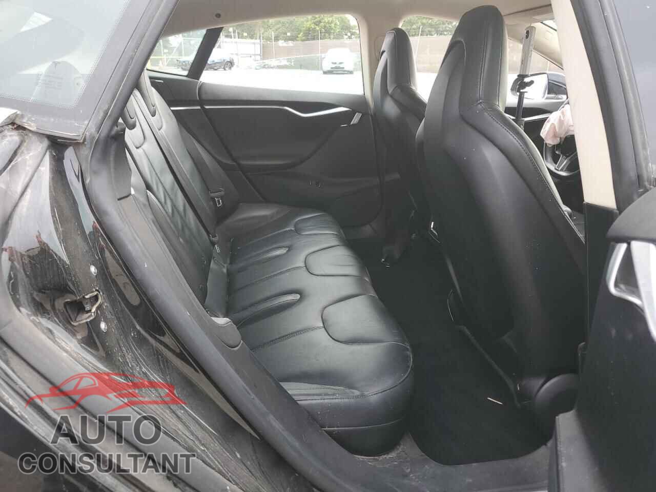 TESLA MODEL S 2013 - 5YJSA1DN7DFP07718