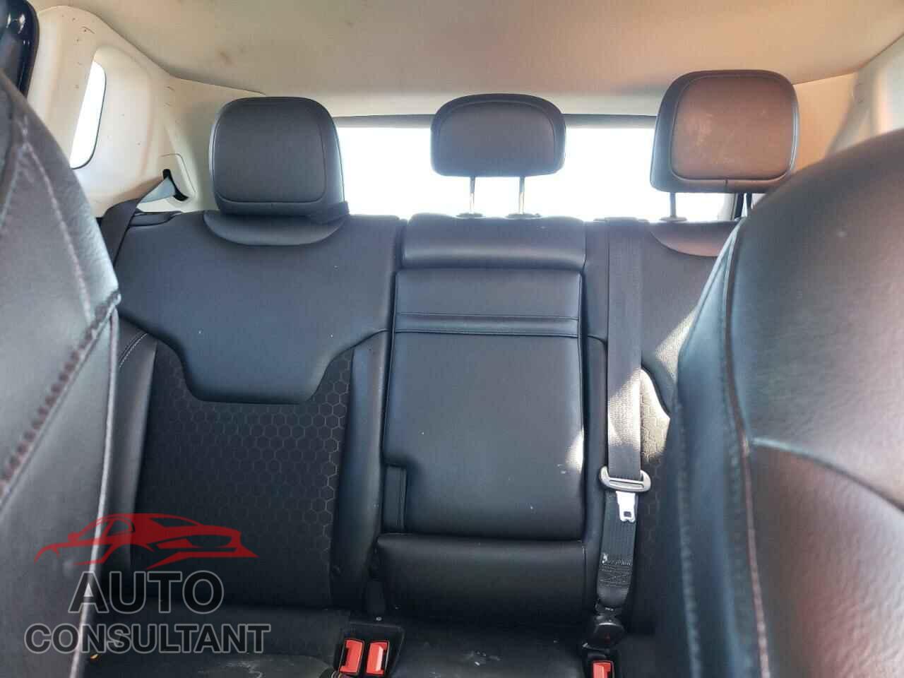 JEEP COMPASS 2018 - 3C4NJDBB1JT175578