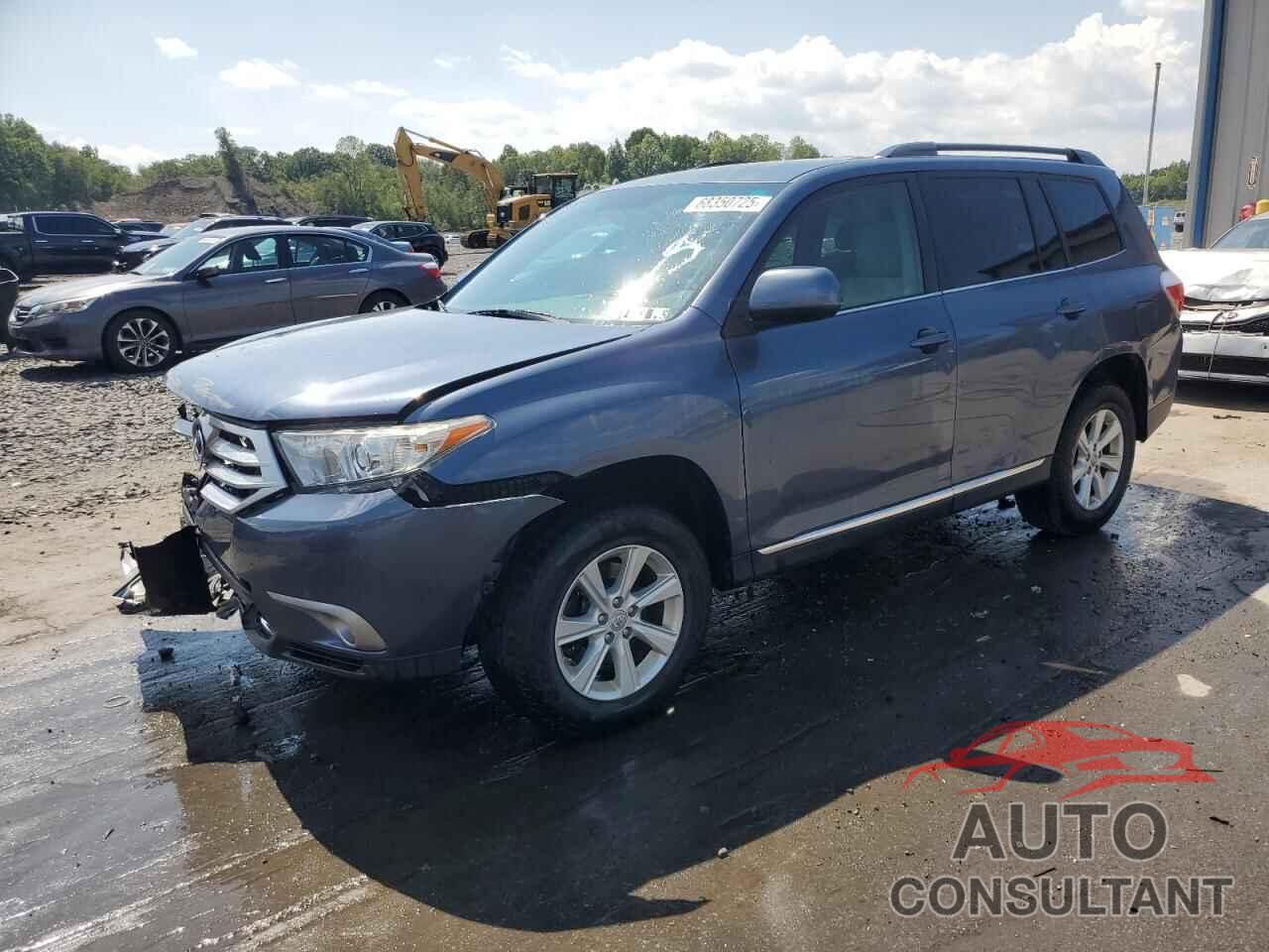 TOYOTA HIGHLANDER 2011 - 5TDBK3EH3BS075357