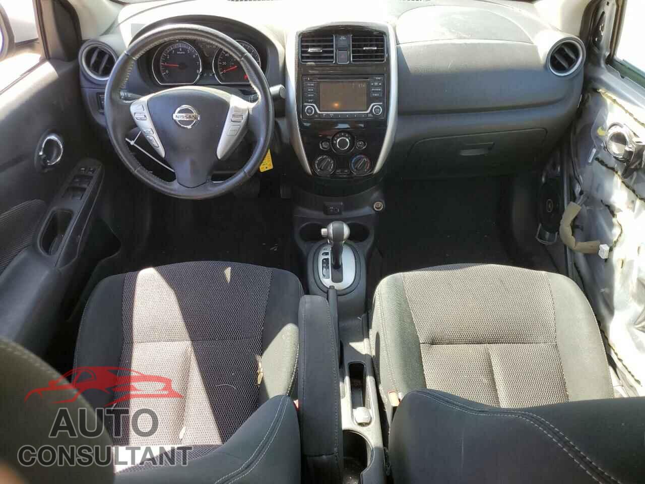 NISSAN VERSA 2018 - 3N1CN7AP5JL808564