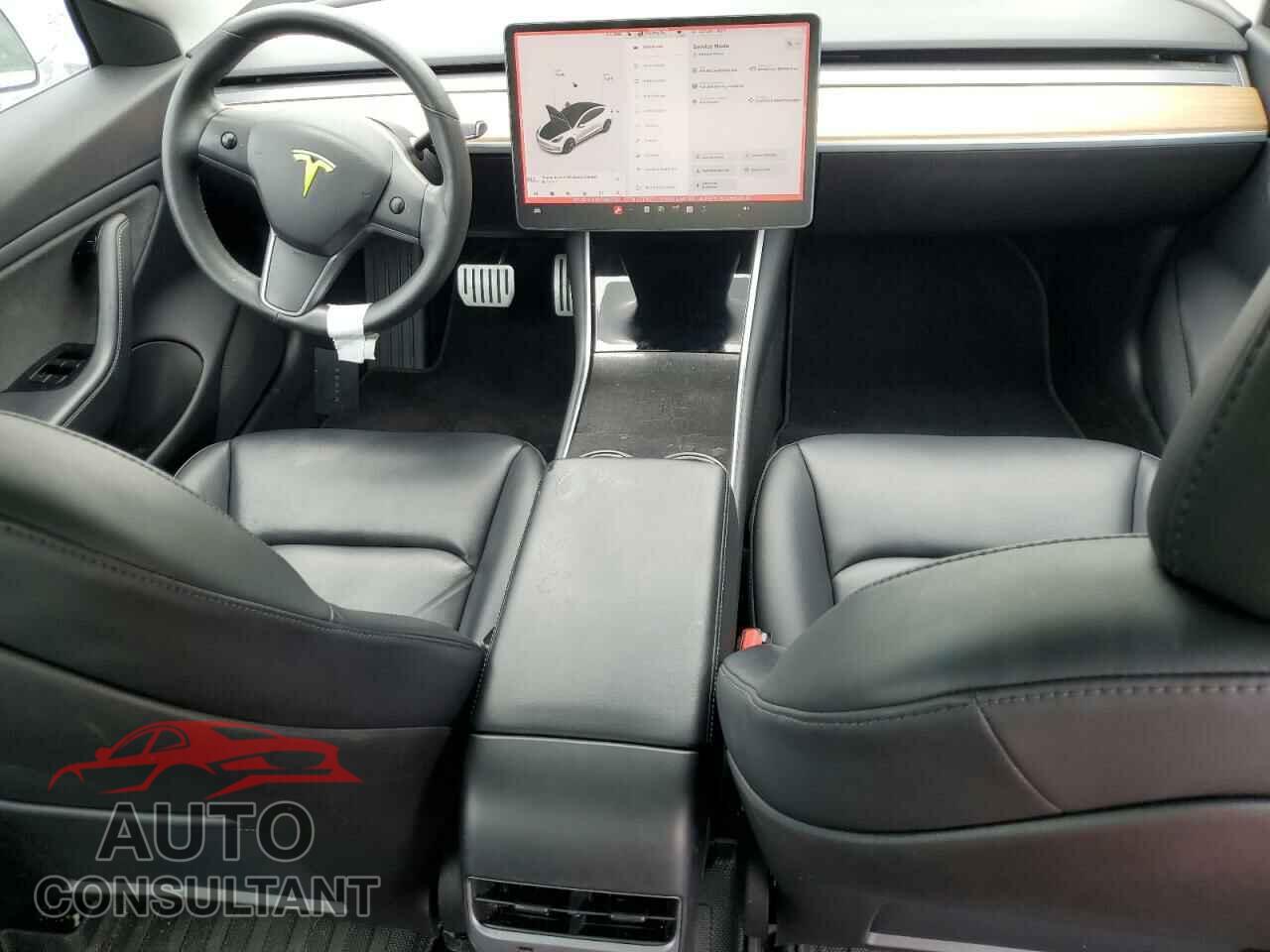TESLA MODEL 3 2019 - 5YJ3E1EA4KF483728