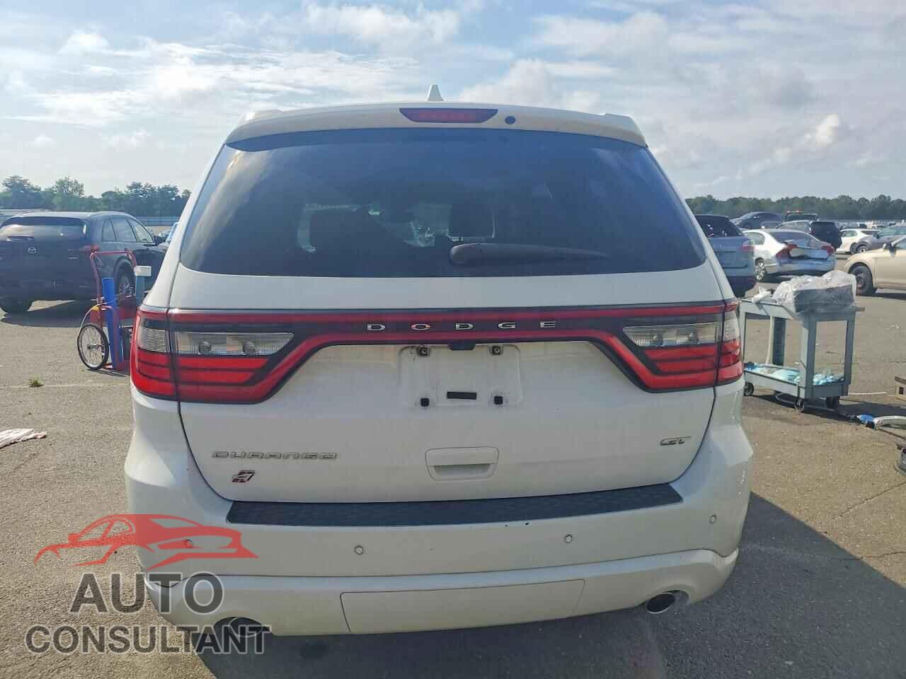 DODGE DURANGO 2018 - 1C4RDJDG4JC282197