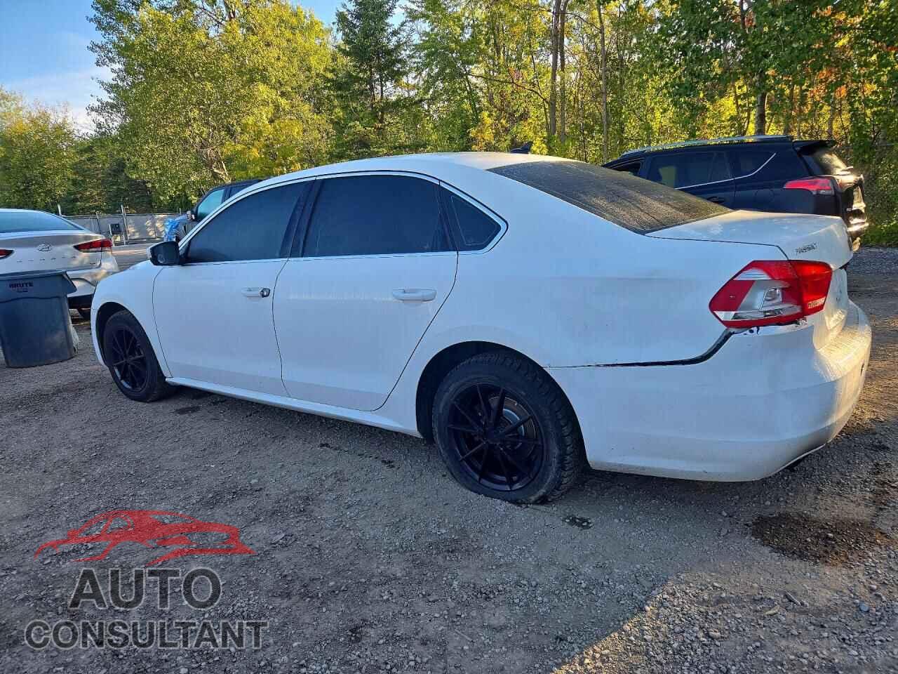 VOLKSWAGEN PASSAT 2015 - 1VWBS7A33FC027752