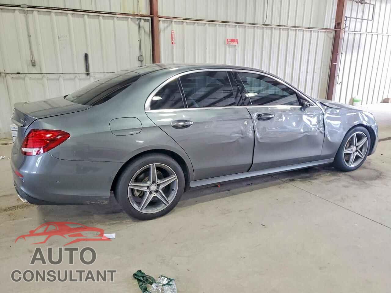 MERCEDES-BENZ E-CLASS 2017 - WDDZF4KB3HA058725