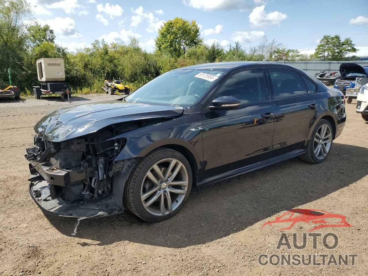 VOLKSWAGEN PASSAT 2018 - 1VWAA7A35JC019174