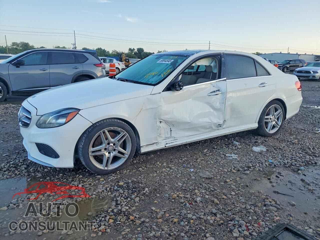 MERCEDES-BENZ E-CLASS 2014 - WDDHF5KB0EA818946