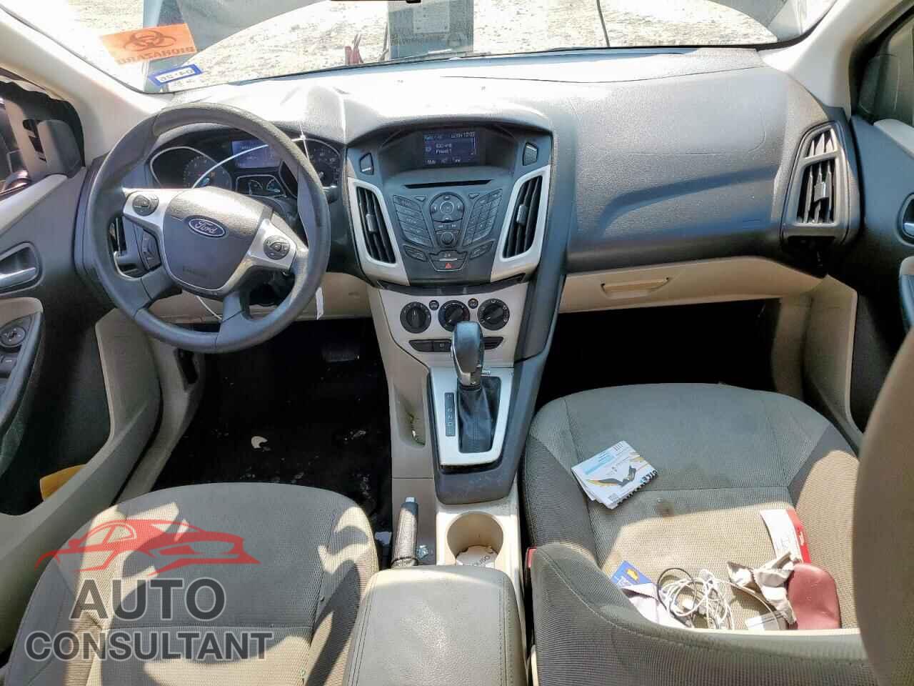 FORD FOCUS 2014 - 1FADP3F20EL218491