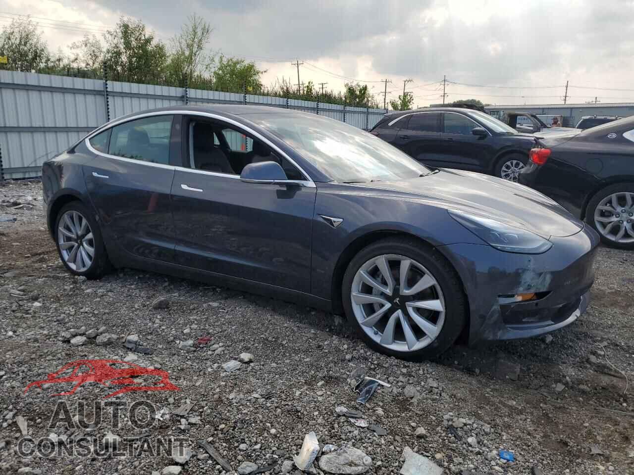TESLA MODEL 3 2019 - 5YJ3E1EA9KF300775