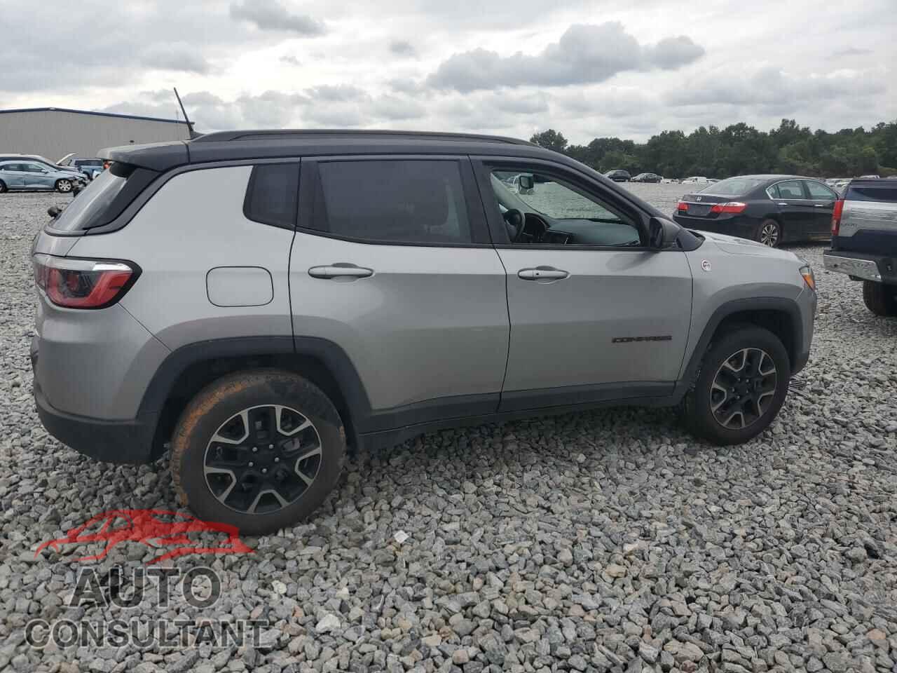 JEEP COMPASS 2019 - 3C4NJDDB7KT747882