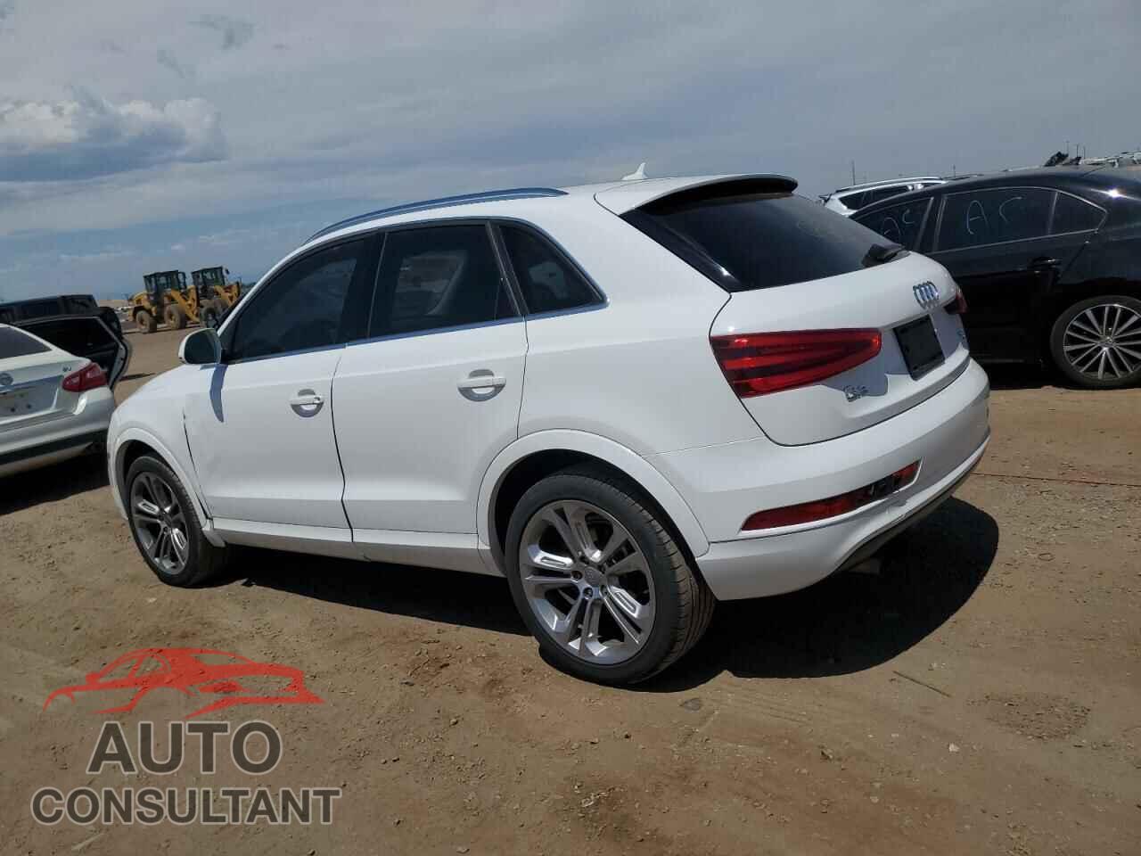 AUDI Q3 2015 - WA1EFCFS4FR001777