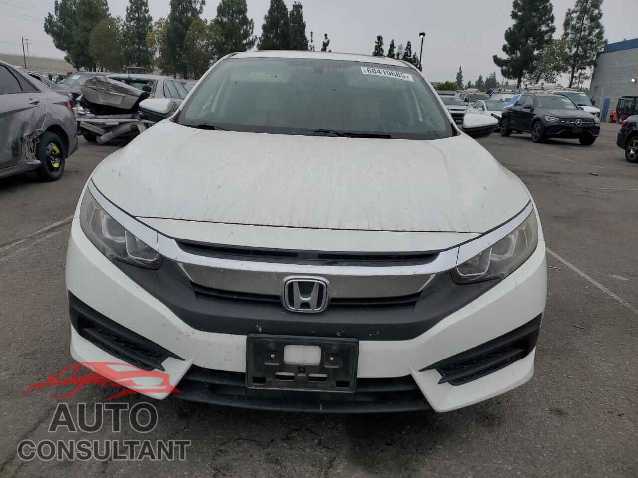 HONDA CIVIC 2017 - 2HGFC2F71HH542010