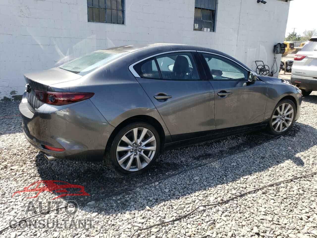 MAZDA 3 2021 - JM1BPBCL0M1304970