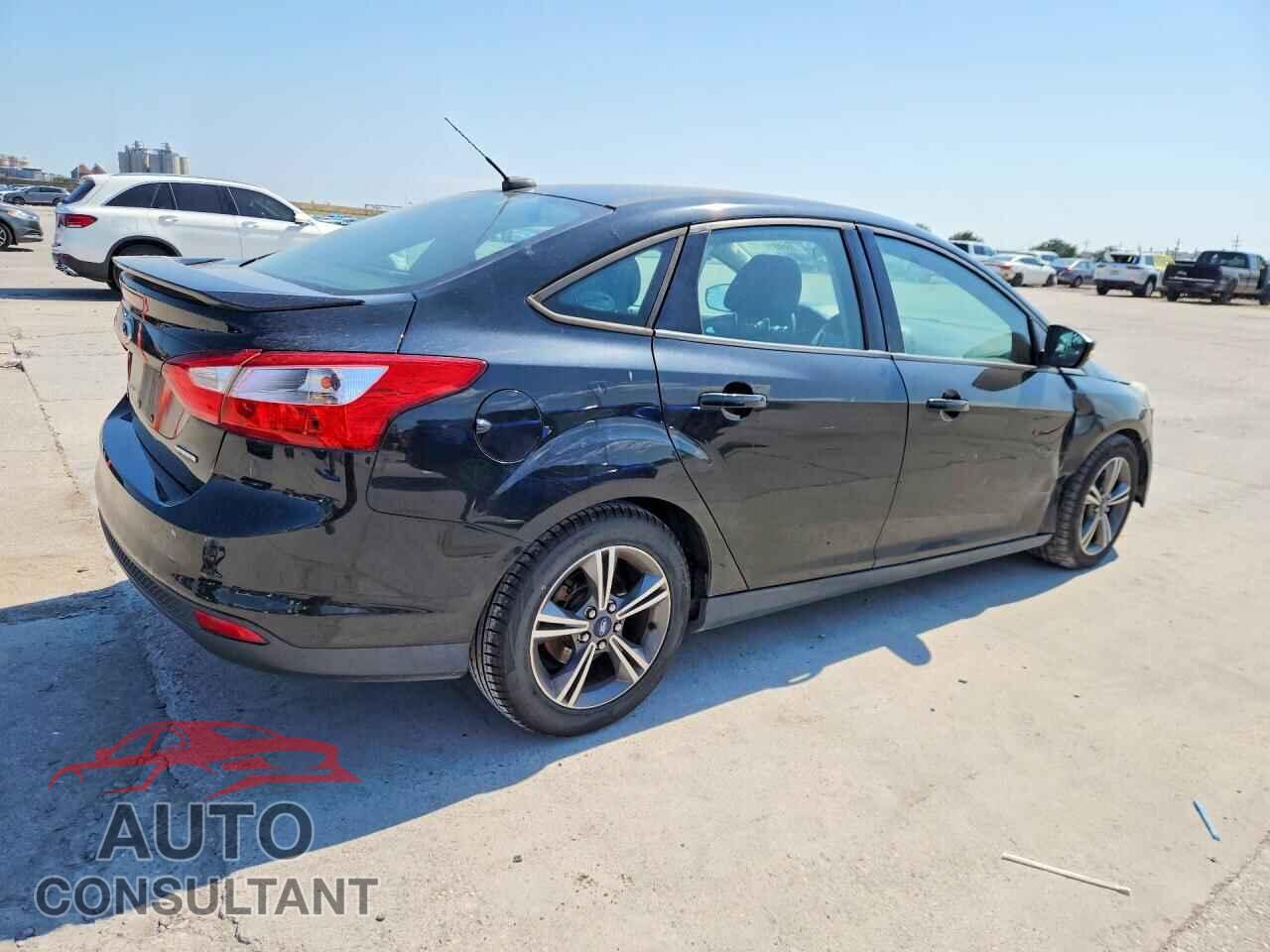 FORD FOCUS 2014 - 1FADP3F2XEL457918