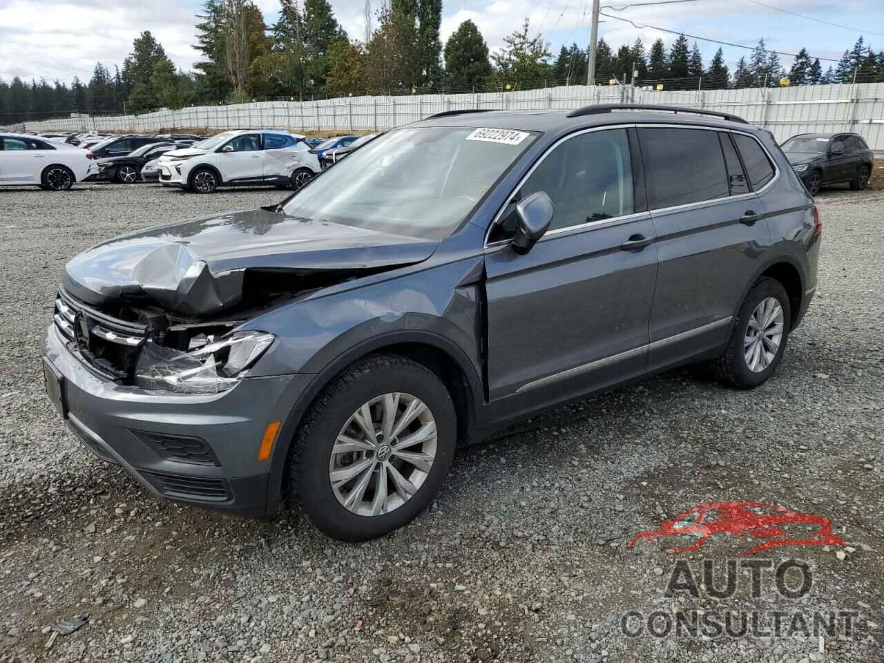 VOLKSWAGEN TIGUAN 2018 - 3VV2B7AX5JM074697