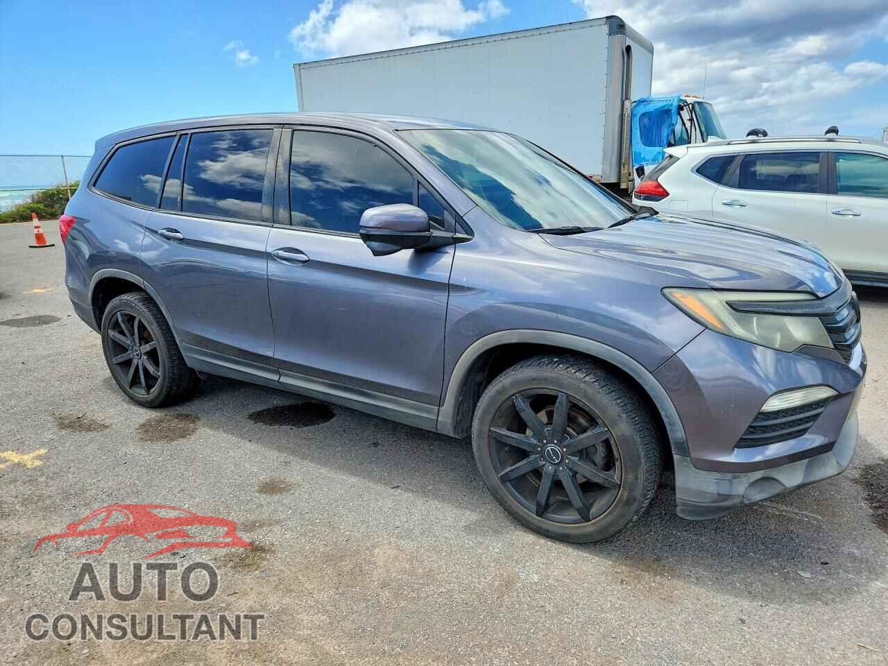 HONDA PILOT 2017 - 5FNYF5H36HB009876