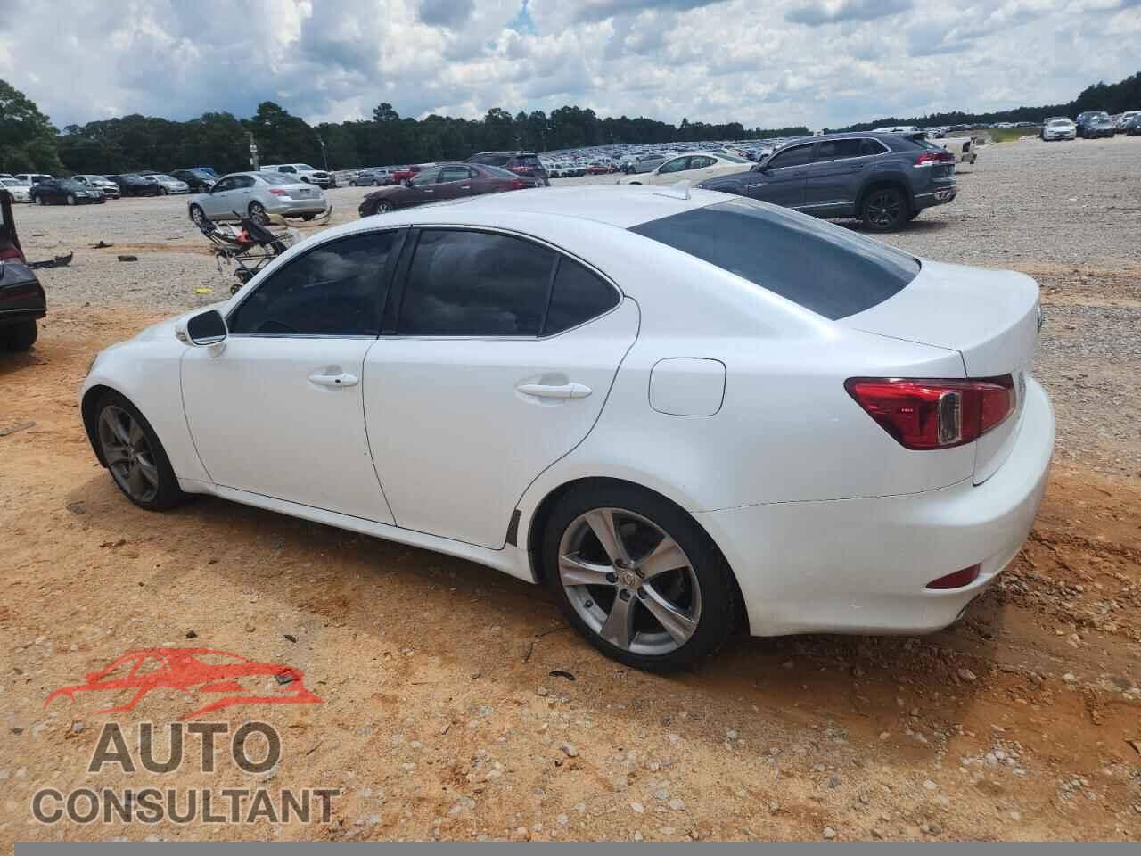 LEXUS IS 2012 - JTHBF5C20C5176845
