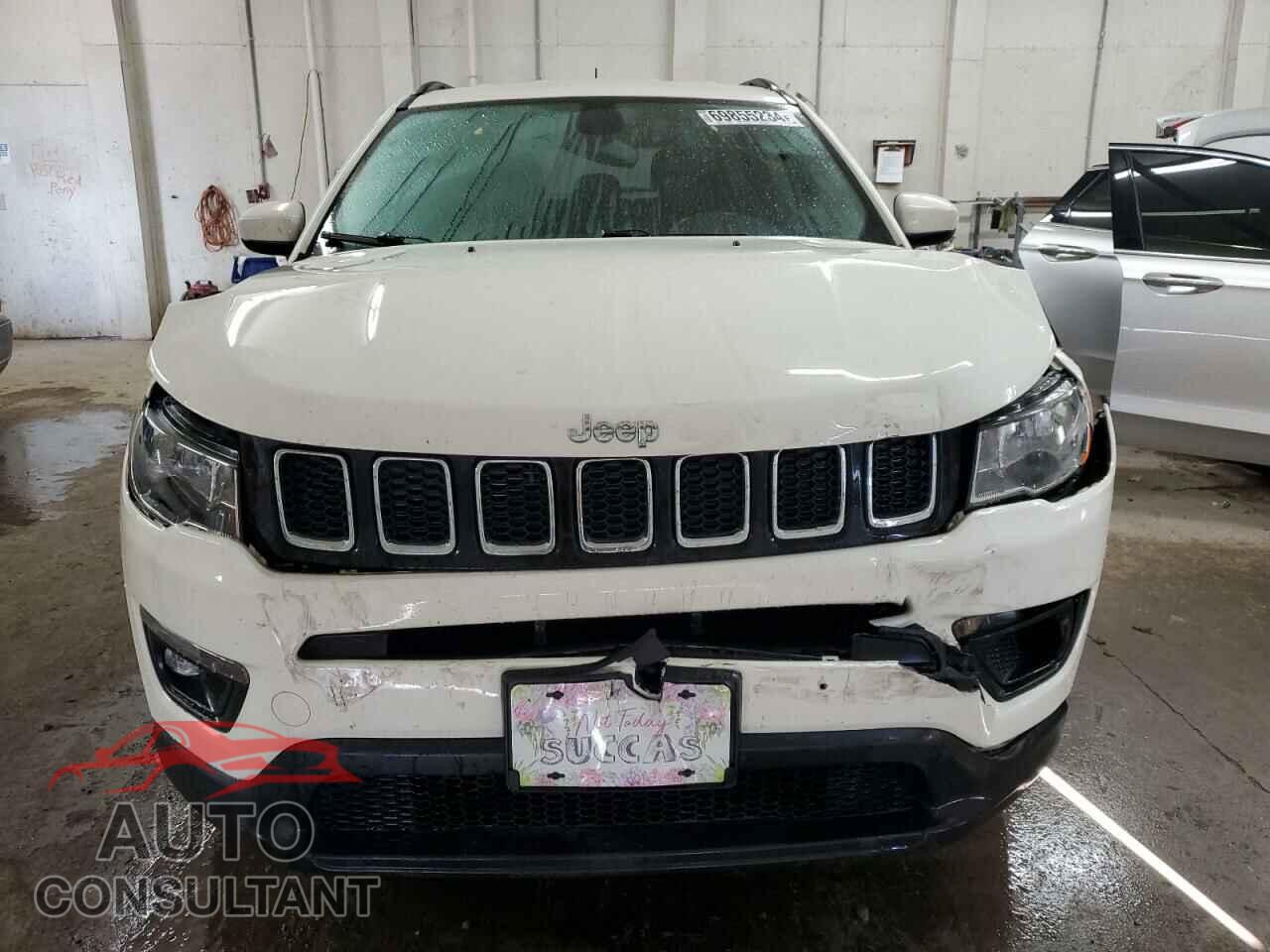 JEEP COMPASS 2019 - 3C4NJDBB3KT671838