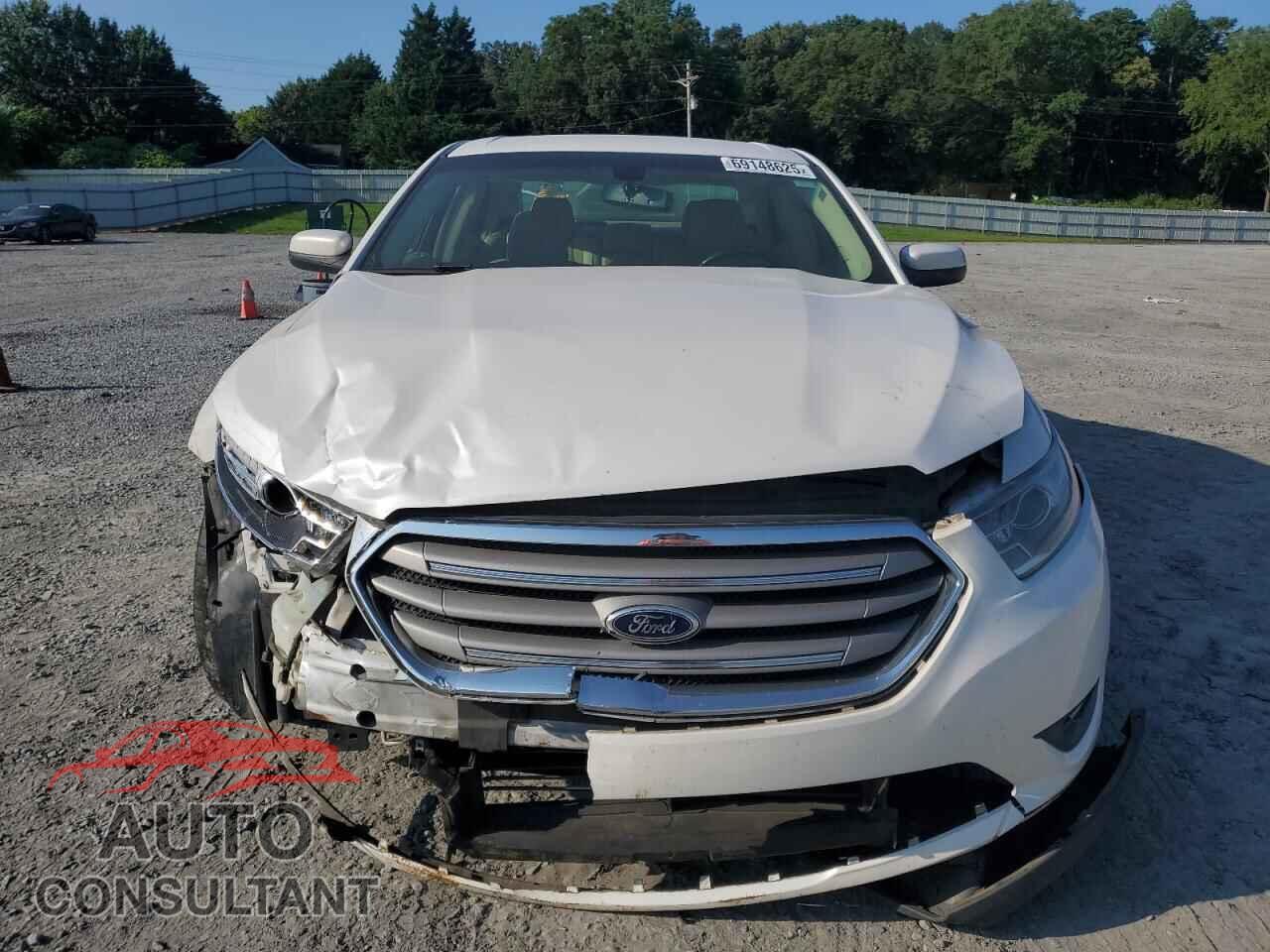 FORD TAURUS 2013 - 1FAHP2E83DG119365