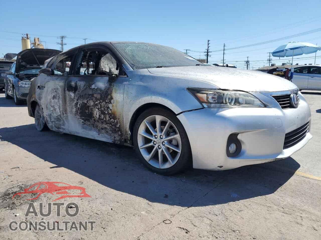 LEXUS CT 200 2013 - JTHKD5BH8D2157622